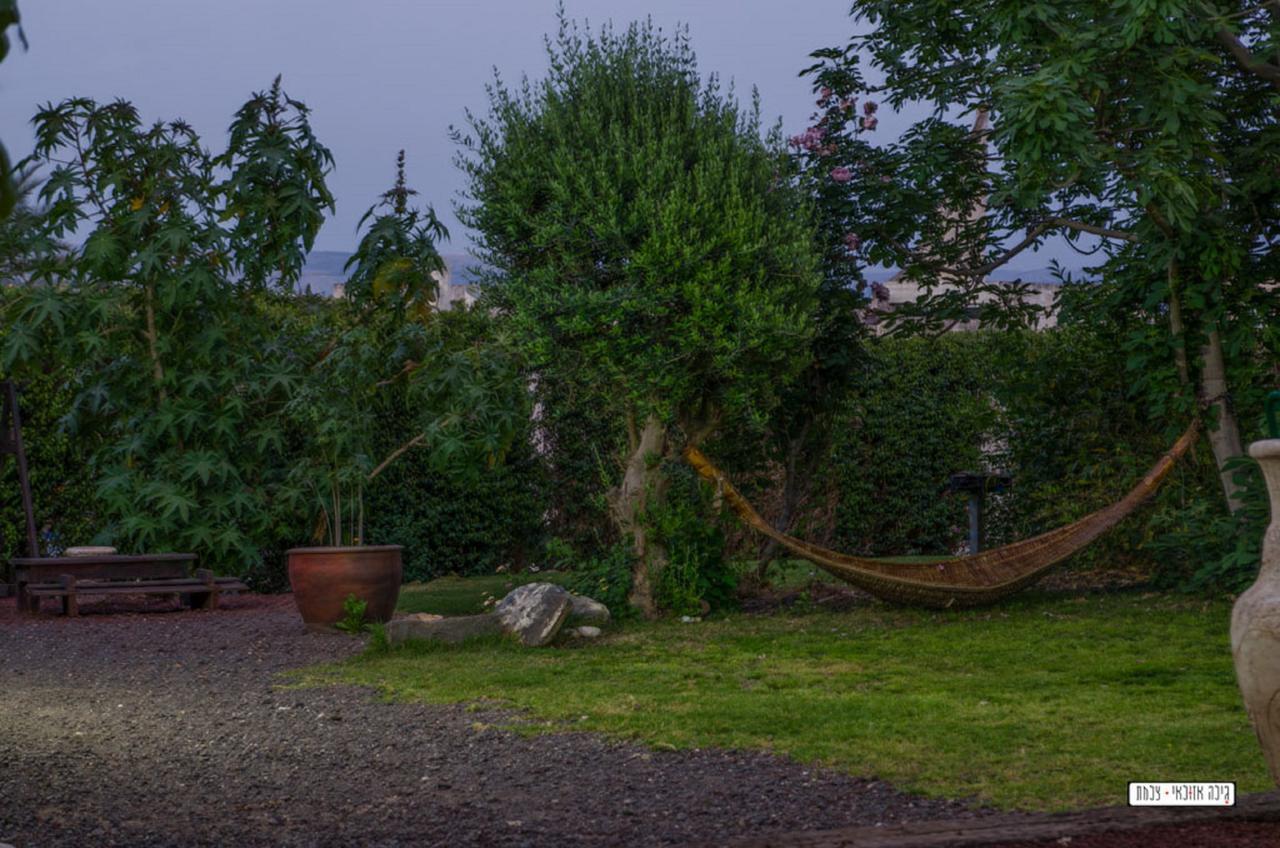 Moon Light Yavne'El Villa Exterior foto